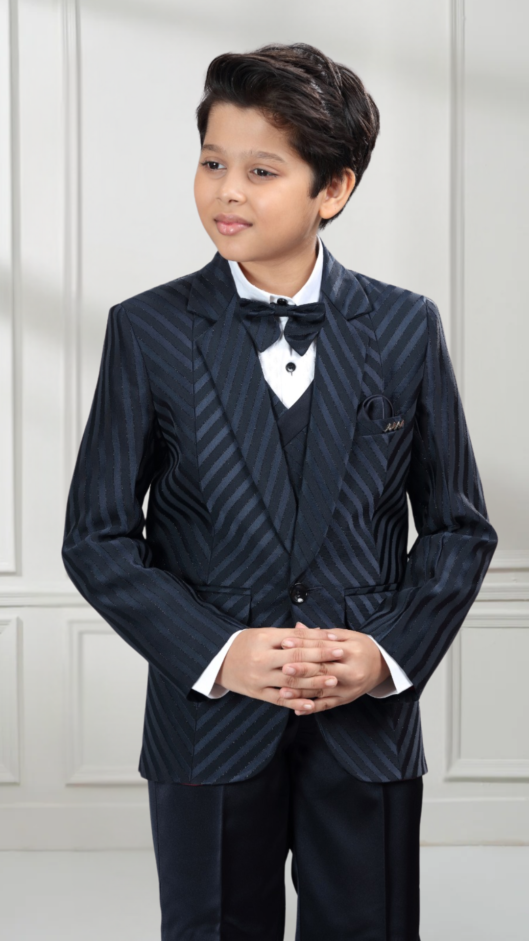 Tuxedo rama green